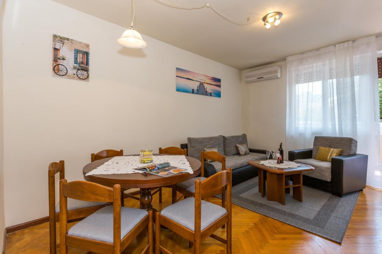 Apartments With Wifi Split - 13957 외부 사진